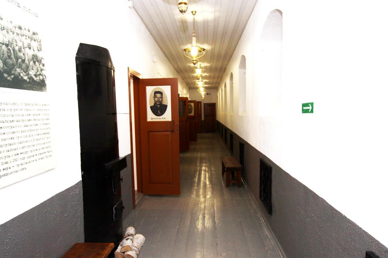 Hostel Uznik Tobolsk Extérieur photo